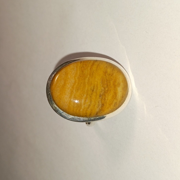 Oval Yellow Jasper Sterling silver ring size 8 - Picture 3 of 3